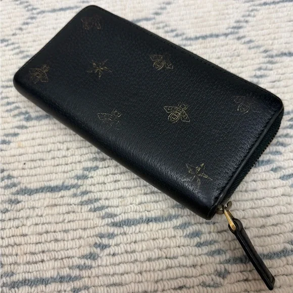 GUCCI Unisex Black & Gold Animalier Bee & Star Round Zip Long Wallet/Clutch - Picture 9 of 16